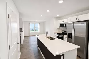 2241 Sassafras Wy, Wonder Lake, IL 60097 - Photo 5