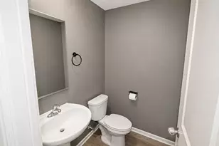 2241 Sassafras Wy, Wonder Lake, IL 60097 - Photo 7