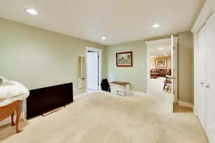 933 Spindletree Ave, Naperville, IL 60565 - Photo 27