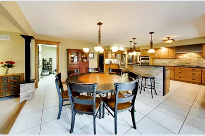 933 Spindletree Avenue, Naperville, IL 60565 - Photo 11