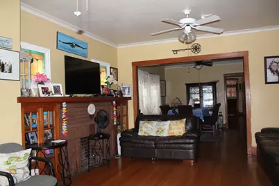 4054 W Oakdale Avenue, Chicago, IL 60641 - Photo 17