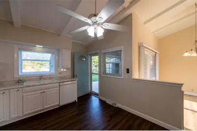 928 Woodland Drive, Rockford, IL 61108 - Photo 9