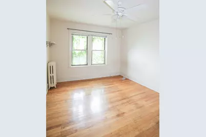 1100 W Roscoe Street #26, Chicago, IL 60657 - Photo 5