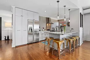 910 S Michigan Ave, Chicago, IL 60605 - Photo 11