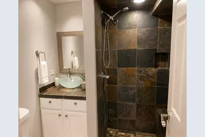 978 Oak Ridge Boulevard, Elgin, IL 60120 - Photo 19