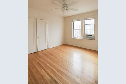 1100 W Roscoe Street #30, Chicago, IL 60657 - Photo 5