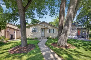 3218 Ezra Ave, Zion, IL 60099 - Photo 3