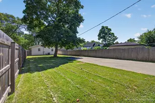 3218 Ezra Ave, Zion, IL 60099 - Photo 23