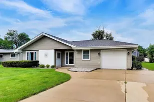 1430 Sequoia Ln, Darien, IL 60561 - Photo 3