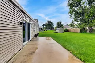1430 Sequoia Ln, Darien, IL 60561 - Photo 37