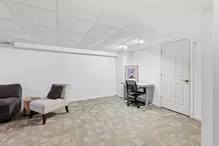 1492 Circle Ct, Elk Grove Village, IL 60007 - Photo 27