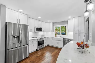 1492 Circle Court, Elk Grove Village, IL 60007 - Photo 9