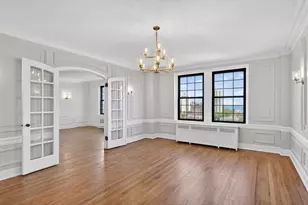 6901 S Oglesby Ave, Chicago, IL 60649 - Photo 17
