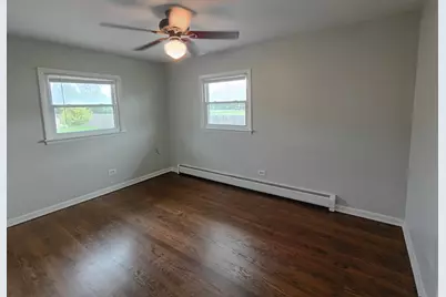 5811 Rose Avenue #6, Countryside, IL 60525 - Photo 9