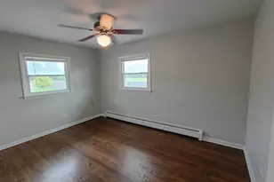5811 Rose Ave, Countryside, IL 60525 - Photo 9