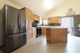 1375 E Cap Cir, Bourbonnais, IL 60914 - Photo 11