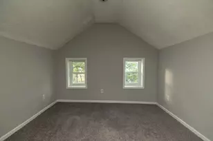 622 E Mulberry St, Bloomington, IL 61701 - Photo 15