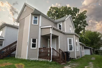 622 E Mulberry Street, Bloomington, IL 61701 - Photo 1