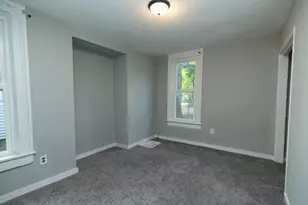 622 E Mulberry St, Bloomington, IL 61701 - Photo 7