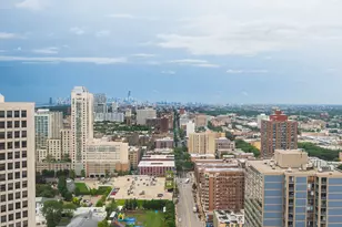 5415 N Sheridan Rd, Chicago, IL 60640 - Photo 3