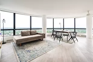 5415 N Sheridan Rd, Chicago, IL 60640 - Photo 5