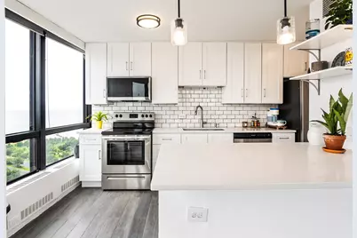 5415 N Sheridan Road #3611, Chicago, IL 60640 - Photo 9