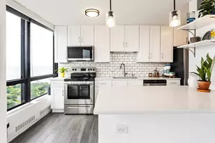 5415 N Sheridan Rd, Chicago, IL 60640 - Photo 9