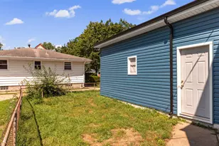 895 N 5th Ave, Kankakee, IL 60901 - Photo 15