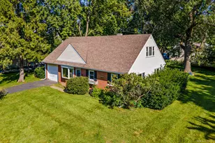 4904 Rose St, Crystal Lake, IL 60014 - Photo 1
