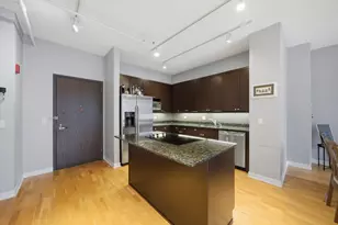 737 W Washington Blvd, Chicago, IL 60661 - Photo 3