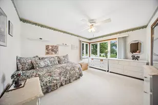 8231 W Berwyn Ave, Chicago, IL 60656 - Photo 15