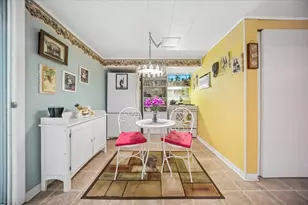 8231 W Berwyn Ave, Chicago, IL 60656 - Photo 19