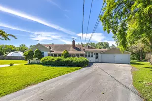 217 E Juliette St, Thornton, IL 60476 - Photo 1