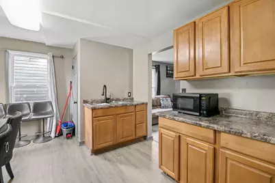 271-5 N West Avenue, Kankakee, IL 60901 - Photo 7