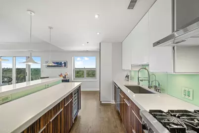 4350 N Broadway Street #1002, Chicago, IL 60613 - Photo 15