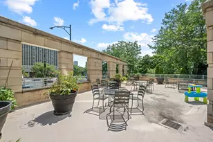 4350 N Broadway St, Chicago, IL 60613 - Photo 43
