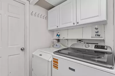 228 N Walnut Lane, Schaumburg, IL 60194 - Photo 21