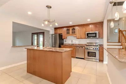 5639 N Manor Lane, Norwood Park, IL 60631 - Photo 7