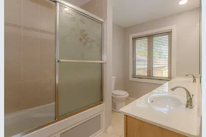 5639 N Manor Lane, Norwood Park, IL 60631 - Photo 19
