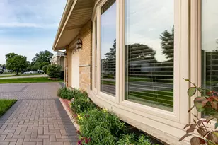 5639 N Manor Ln, Norwood Park, IL 60631 - Photo 31
