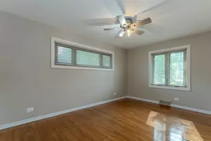 5639 N Manor Ln, Norwood Park, IL 60631 - Photo 17