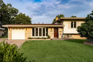 5639 N Manor Ln, Norwood Park, IL 60631 - Photo 1