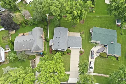 1025 Belair Drive, Darien, IL 60561 - Photo 39