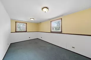 1025 Belair Dr, Darien, IL 60561 - Photo 31