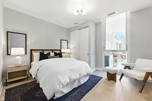 146 W Erie St, Chicago, IL 60654 - Photo 15