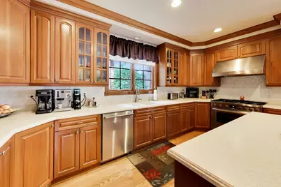 5837 N Virginia Avenue, Chicago, IL 60659 - Photo 9