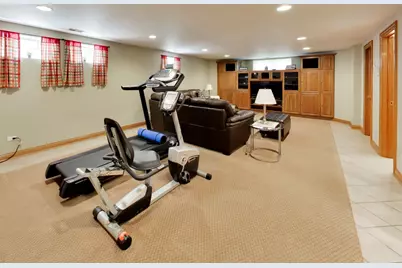 5837 N Virginia Avenue, Chicago, IL 60659 - Photo 29