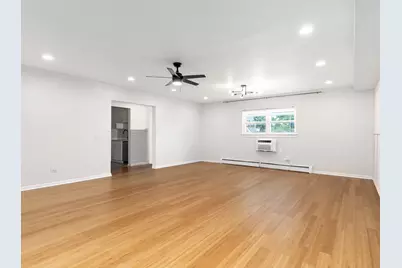 415 S Maple Avenue #202, Oak Park, IL 60302 - Photo 5
