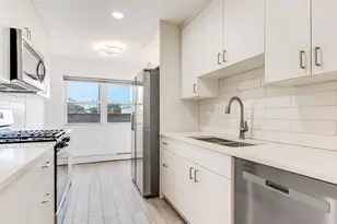 415 S Maple Ave, Oak Park, IL 60302 - Photo 9
