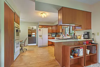 1702 Breezy Lawn Road, Spring Grove, IL 60081 - Photo 7